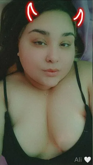 Emilyali OnlyFans Leaked Free Thumbnail Picture - #xAJGlru9BN