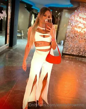 Emilybrownnn OnlyFans Leaked Free Thumbnail Picture - #7PEvrdHY1h