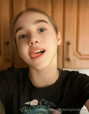 Emilybrownnn OnlyFans Leaked Free Thumbnail Picture - #Et78a6YdIl