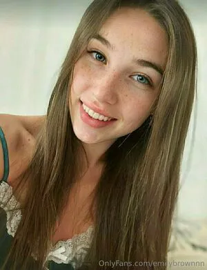 Emilybrownnn OnlyFans Leaked Free Thumbnail Picture - #GBqur3GnIN