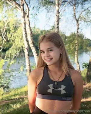 Emilybrownnn OnlyFans Leaked Free Thumbnail Picture - #eTUOuDxfvW
