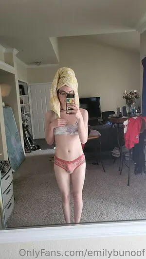 Emilybunoof OnlyFans Leaked Free Thumbnail Picture - #8n61sFU1G3