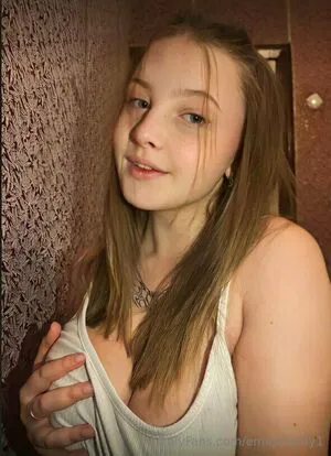 Emilycandy1 OnlyFans Leaked Free Thumbnail Picture - #ISIOrB476U
