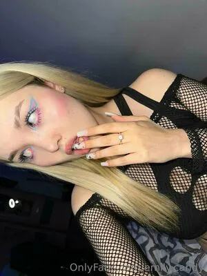 Emilycandy1 OnlyFans Leaked Free Thumbnail Picture - #NLq4Rqxnag