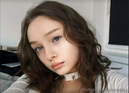 Emilycandy1 OnlyFans Leaked Free Thumbnail Picture - #nONIQM9FT2