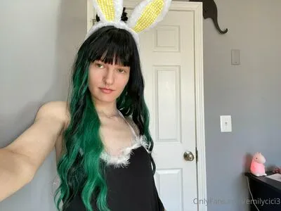 Emilycici3 OnlyFans Leaked Free Thumbnail Picture - #A19eSAGMIc