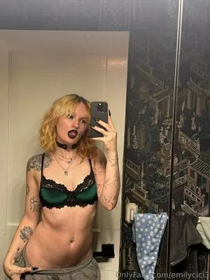 Emilycici3 OnlyFans Leaked Free Thumbnail Picture - #PWJsP8yJAG
