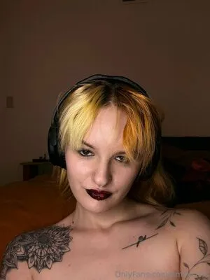 Emilycici3 OnlyFans Leaked Free Thumbnail Picture - #peMsLUMGVN