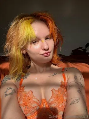 Emilycici3 OnlyFans Leaked Free Thumbnail Picture - #rm9amOdD4u