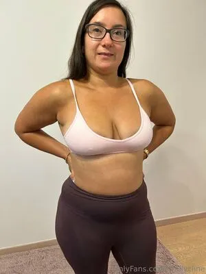 Emilycline OnlyFans Leaked Free Thumbnail Picture - #C5JTmGixRy