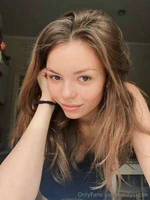 Emilycutee OnlyFans Leaked Free Thumbnail Picture - #0uLj6KE7F3