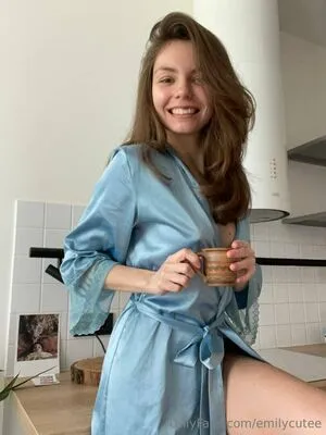 Emilycutee OnlyFans Leaked Free Thumbnail Picture - #RBi8Tgn38K