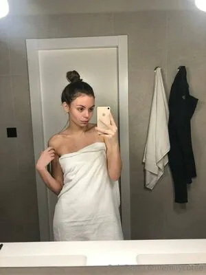 Emilycutee OnlyFans Leaked Free Thumbnail Picture - #hMOgu43aFR