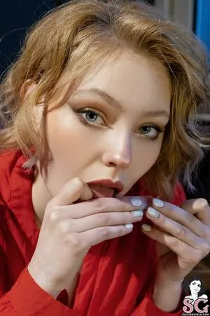 Emilydelarge OnlyFans Leaked Free Thumbnail Picture - #FRXGPua15w