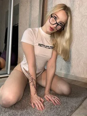 Emilydreamm OnlyFans Leaked Free Thumbnail Picture - #BtLymQAabZ