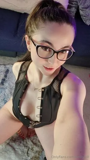 Emilyhill OnlyFans Leaked Free Thumbnail Picture - #FWND2OzPyA