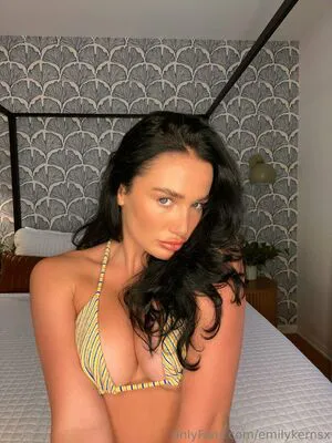 Emilykernsx OnlyFans Leaked Free Thumbnail Picture - #FMLZKj3kcj