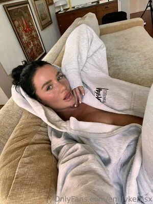 Emilykernsx OnlyFans Leaked Free Thumbnail Picture - #LzTDZdpy93