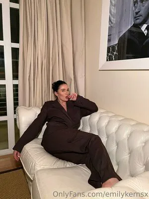 Emilykernsx OnlyFans Leaked Free Thumbnail Picture - #v25QFfEDa0