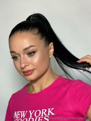 Emilykitty1 OnlyFans Leaked Free Thumbnail Picture - #ZfcO3SV0ep