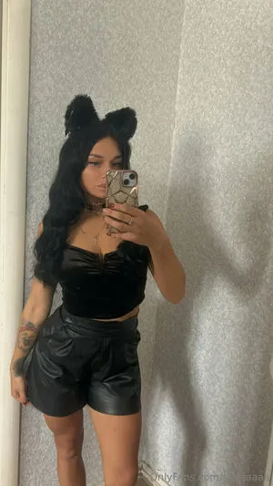 Emilykitty1 OnlyFans Leaked Free Thumbnail Picture - #fMmuJI2dgr