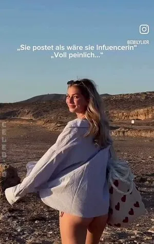 Emilylior OnlyFans Leaked Free Thumbnail Picture - #pMY4CCAw40