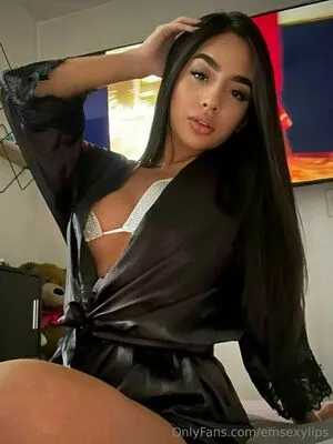 Emilylopez777 OnlyFans Leaked Free Thumbnail Picture - #HAYm5DruD0