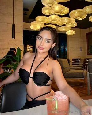 Emilylopez777 OnlyFans Leaked Free Thumbnail Picture - #bEMupD1ROS