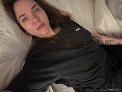 EmilyLynne OnlyFans Leaked Free Thumbnail Picture - #3HG9571k3M