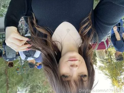 EmilyLynne OnlyFans Leaked Free Thumbnail Picture - #m5ahlapAfP