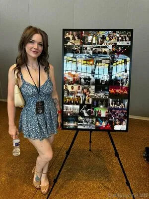EmilyLynne OnlyFans Leaked Free Thumbnail Picture - #nCa2P7V2Si