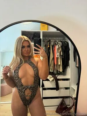 Emilymarlor OnlyFans Leaked Free Thumbnail Picture - #Cg8AgLXuHT
