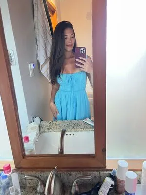 Emilymisi OnlyFans Leaked Free Thumbnail Picture - #JvuBhoq0P1
