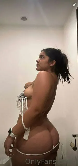 Emilyml OnlyFans Leaked Free Thumbnail Picture - #KEQuho2HA0