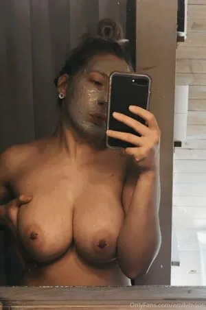 Emilymoon OnlyFans Leaked Free Thumbnail Picture - #MghToZIkrT