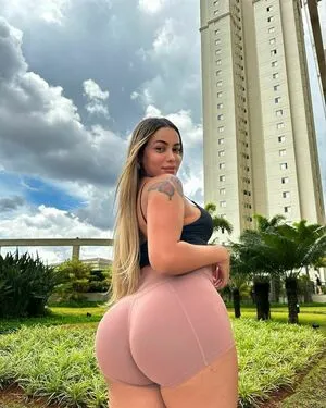 Emilynarizinho OnlyFans Leaked Free Thumbnail Picture - #RZWU6RMOtc