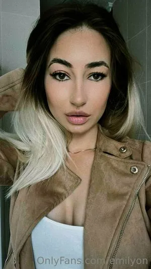 Emilyon OnlyFans Leaked Free Thumbnail Picture - #892CT7hr2e