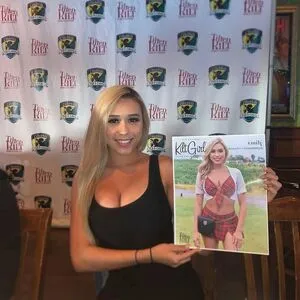 Emilyorsatt OnlyFans Leaked Free Thumbnail Picture - #WL4fseOatv