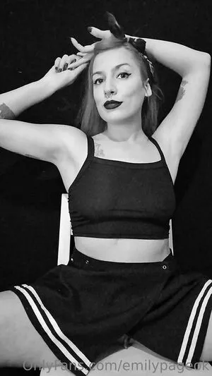 Emilypageok OnlyFans Leaked Free Thumbnail Picture - #tPMxNjQyfa