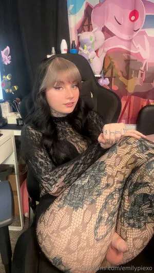 Emilypiexo OnlyFans Leaked Free Thumbnail Picture - #oZFWICzfVq