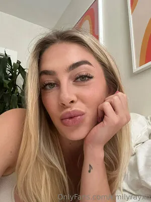 Emilyrayxo OnlyFans Leaked Free Thumbnail Picture - #DY98cqwK5m