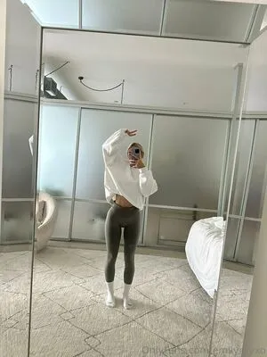 Emilyrayxo OnlyFans Leaked Free Thumbnail Picture - #JwwmE1WCsp