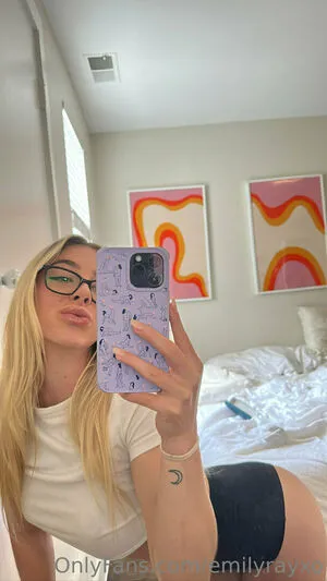 Emilyrayxo OnlyFans Leaked Free Thumbnail Picture - #y2aF9DmZe0