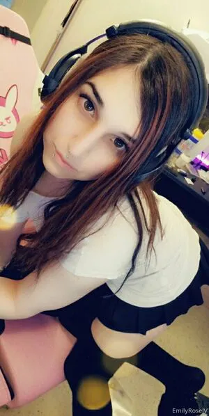 Emilyroseiv OnlyFans Leaked Free Thumbnail Picture - #vFlXBmt4rz