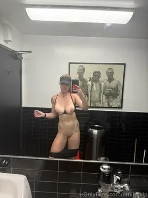 Emilyrvip OnlyFans Leaked Free Thumbnail Picture - #2Ecjl9izv5