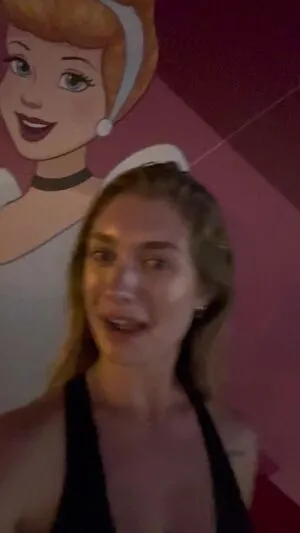 Emilyrvip OnlyFans Leaked Free Thumbnail Picture - #dSs9rM6UM1