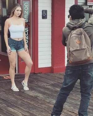 Emilyrvip OnlyFans Leaked Free Thumbnail Picture - #qwUYYNONbc