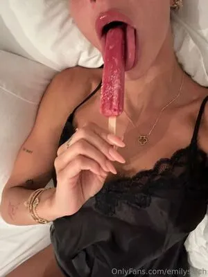 Emilysalch OnlyFans Leaked Free Thumbnail Picture - #pNlR9bntty
