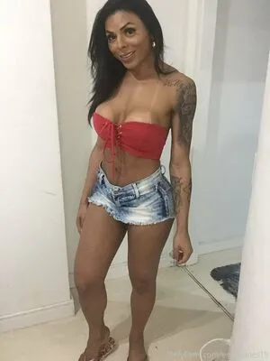Emilysales19 OnlyFans Leaked Free Thumbnail Picture - #4tnEJjBrOa