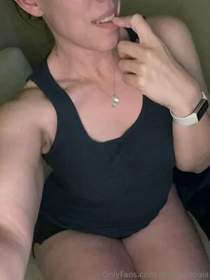 Emilysequoia OnlyFans Leaked Free Thumbnail Picture - #8EjS5jbdXm